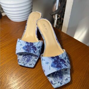 Nine West Floral Blue Heels
